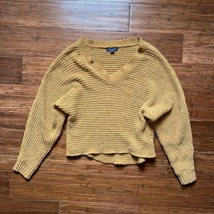 American Eagle sweater